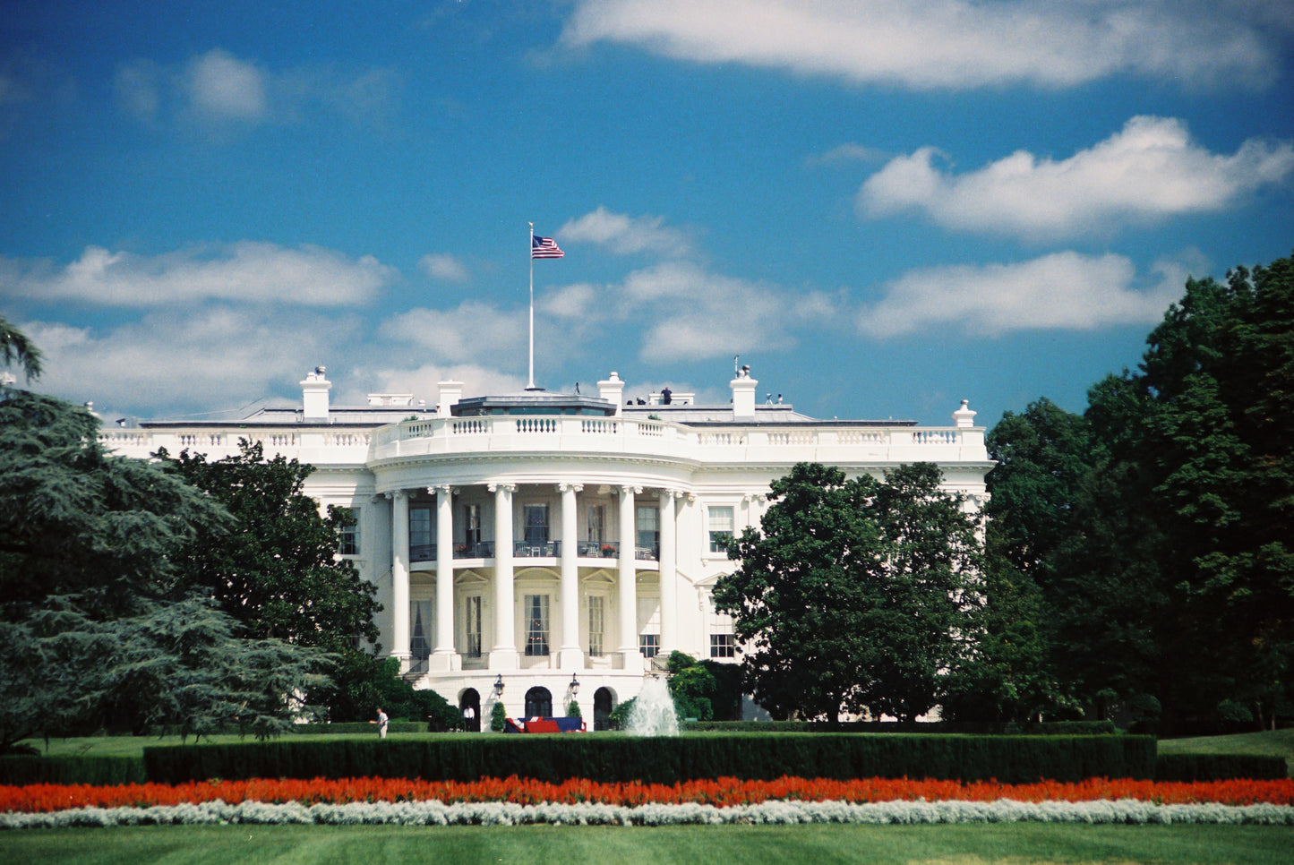 White House in color